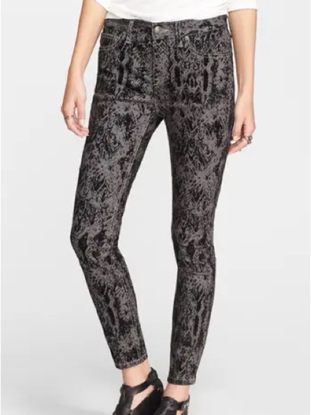 Free People Printed Snake Skinny Jeans Gray Black Python Print Women’s 26